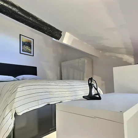 Duplex Centre Μπεζιέ